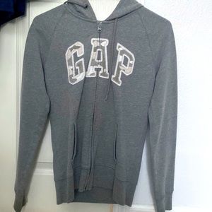 GAP zip up hoodie